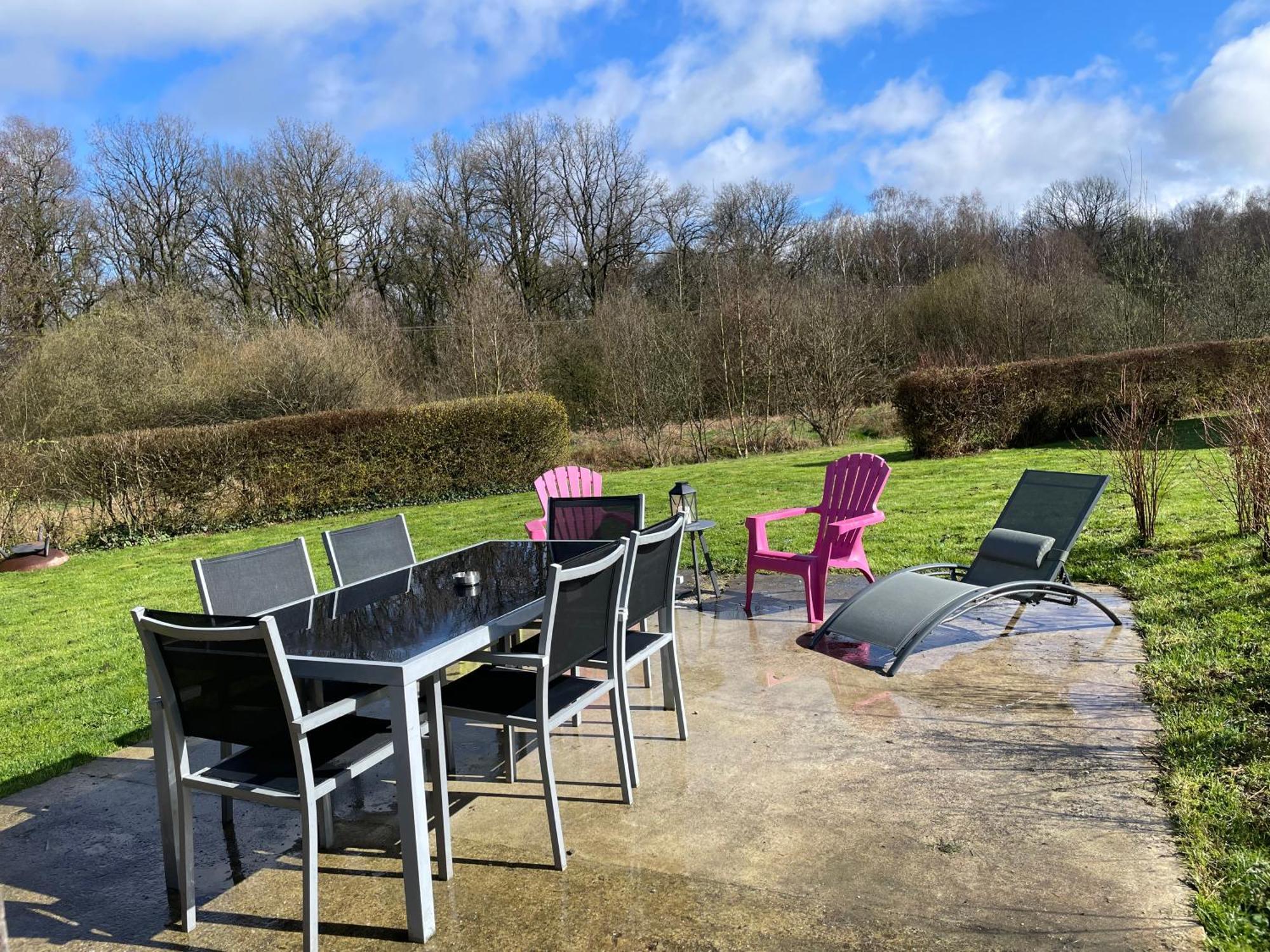 cottage chaleureux dans domaine privé Signy-le-Petit Exterior foto